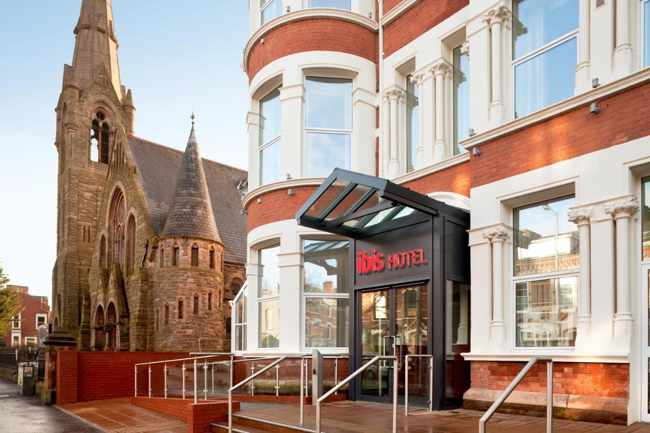 Hotel ibis Belfast Queens Quarter Exterior foto